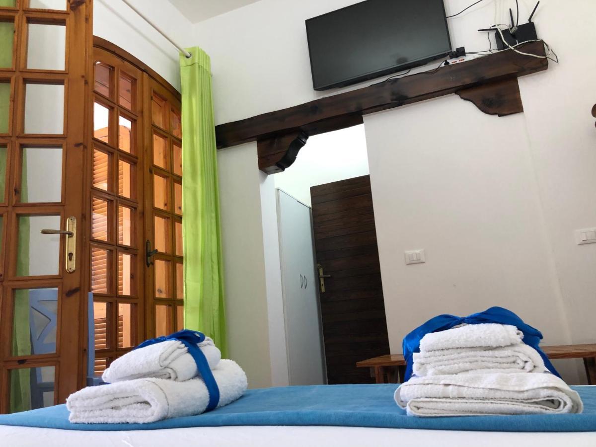 B&B Il Villino Torre Dell'Orso Extérieur photo