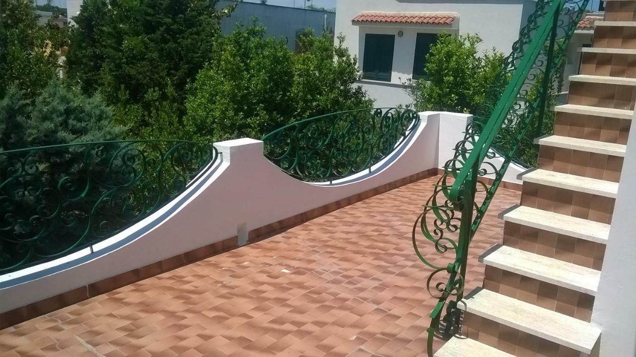B&B Il Villino Torre Dell'Orso Extérieur photo